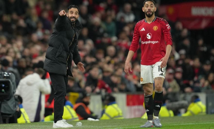 Πάει να βγάλει τα σπασμένα κλείνοντας φιλικό στη Σαουδική Αραβία μεσούσης της σεζόν η Μάντσεστερ Γιουνάιτεντ!