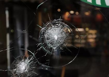 Θεσσαλονίκη: 4 έφηβοι προκάλεσαν ζημιές σε καφετέρια και εξύβρισαν τον ιδιοκτήτη