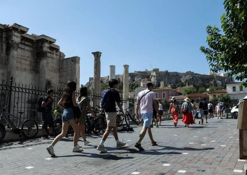 Απογείωση του τουρισμού μέχρι το 2040 - Στα 55 εκατ. οι τουρίστες, στα 36 δισ. οι εισπράξεις