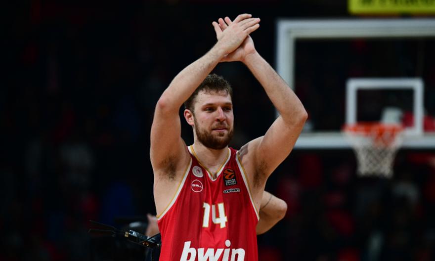 Στις καλύτερες στιγμές της Ευρωλίγκας για το 2025 η επική 45άρα του Βεζένκοφ κόντρα στην Μπάγερν!
