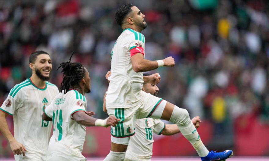 Μαγική ασίστ με trivela στο Αλγερία-Σουδάν του Κυπέλλου Εθνών Αφρικής!