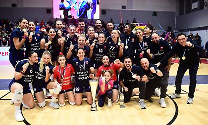 Θριάμβευσε στον συγκλονιστικό τελικό του Σούπερ Καπ με τον Ολυμπιακό και έγραψε ιστορία ο Πανιώνιος!