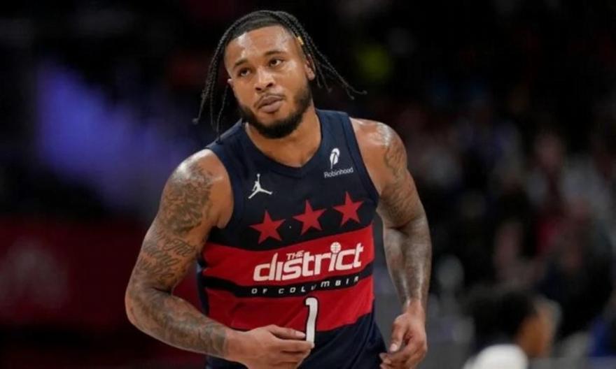 Σοκ με Ουίτμορ στους Ουίζαρντς