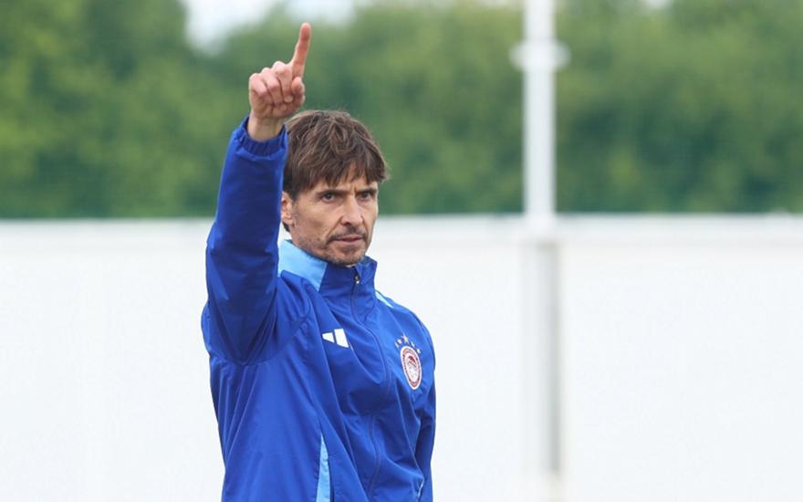 Οι πρώτες ποδοσφαιρικές ημέρες του Ρούμπιο και η νέα θέση του Πνευμονίδη