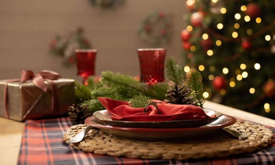 Από τα Χριστούγεννα ως τα Φώτα: Τα παραδοσιακά έθιμα σε Θεσσαλία, Ήπειρο και Μακεδονία