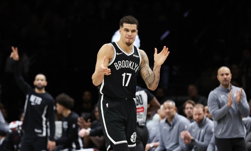 «Οι Μπακς έχουν επικοινωνήσει με τους Νετς για τον Πόρτερ Τζούνιορ»