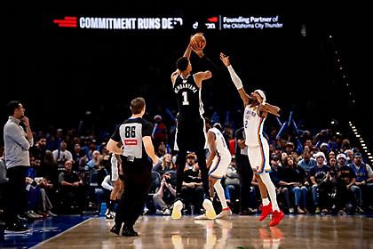 Οι Σπερς έκαναν πελάτες τους Θάντερ