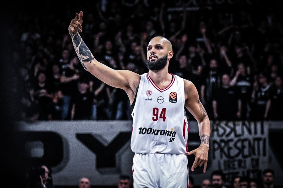 Ο Ολυμπιακός νίκησε την κακή του συνήθεια και κέρδισε χάρη στον καλύτερο στη θέση του