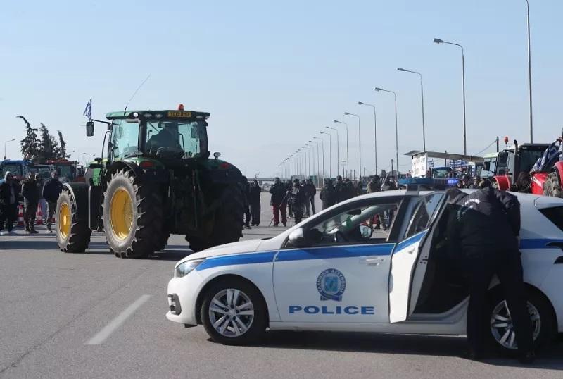 Κλιμάκωση των κινητοποιήσεων αποφάσισαν οι αγρότες του μπλόκου της Νίκαιας - Οι κυκλοφοριακές ρυθμίσεις