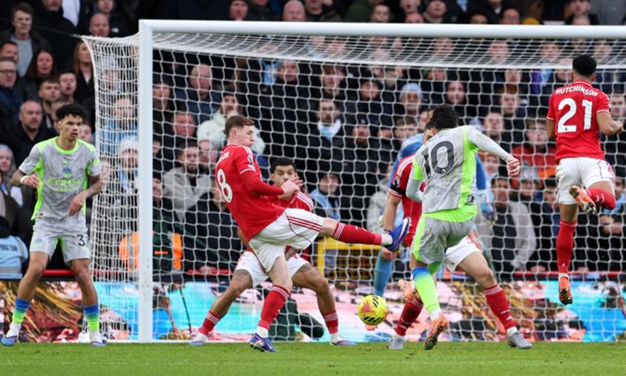 Ο Σερκί πήρε τη Σίτι από το χέρι για το σπουδαίο «διπλό» στο Νότιγχαμ