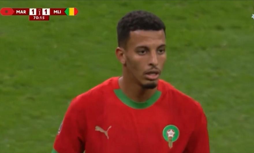 Έμεινε… παγωτό ο Ουναΐ όταν κατάλαβε πως ο προπονητής του τον βγάζει αλλαγή!