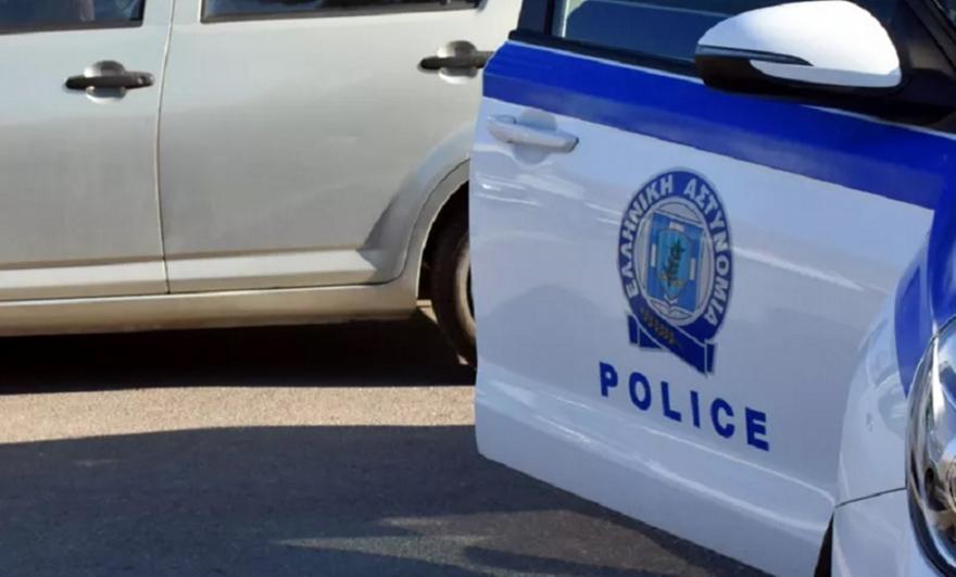 Σύλληψη 36χρονου στο κέντρο της Αθήνας - Επιχείρησε να τραβήξει πιστόλι σε αστυνομικό έλεγχο