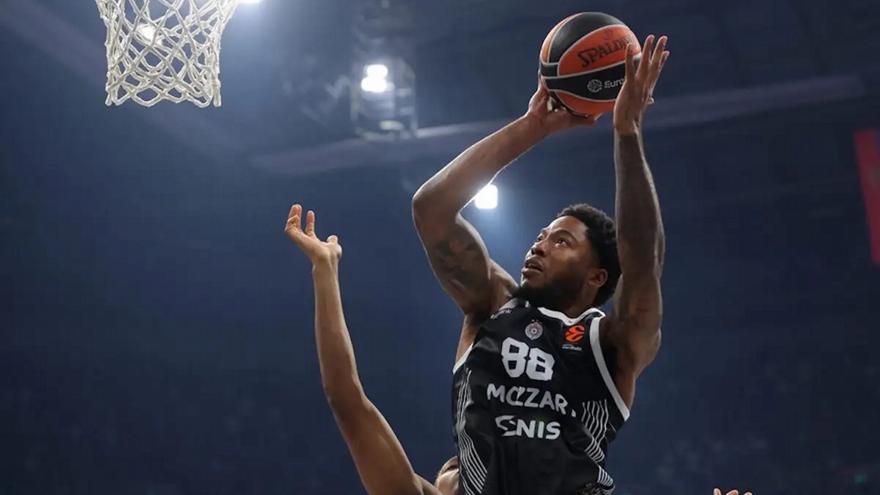 Ζέρβας: «Με Τζόουνς ο Ολυμπιακός θα έχει την καλύτερη τριάδα ψηλών στην Ευρώπη»