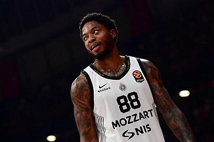 Στην αποστολή της Παρτίζαν για Βαλένθια ο Ταϊρίκ Τζόουνς-Θεωρείται δεδομένη η αποχώρησή του