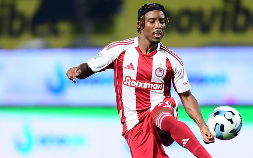 Σταματέλος: «Μόνο έτσι φαίνεται πως θα γίνει μεταγραφή στον Ολυμπιακό…»