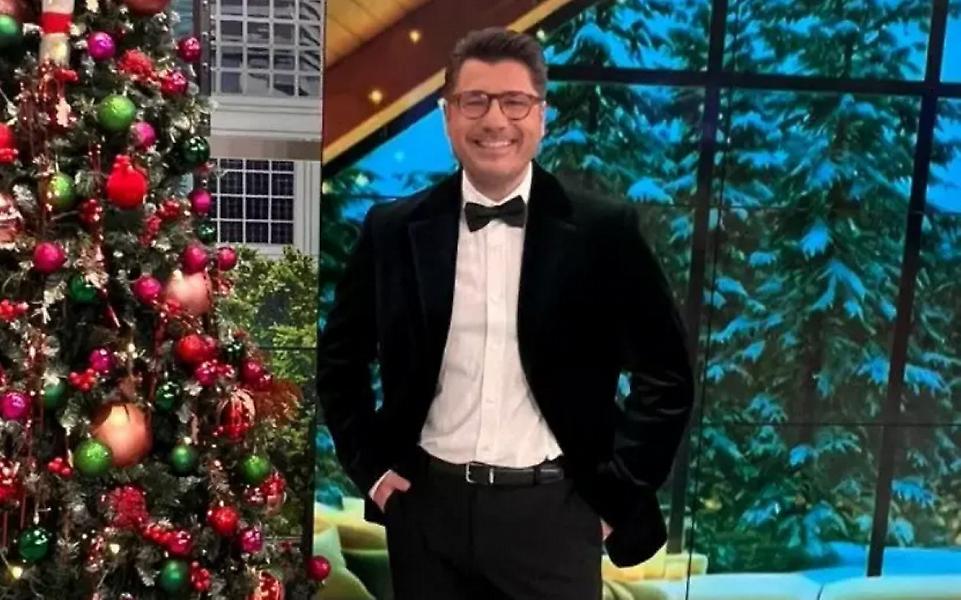 Κωνσταντάρας: Περπατώντας στη Λεωφόρο των Αστεριών... πετάει το αμίμητο... «Η Πατησίων είναι πιο καθαρή»