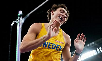 AIPS: Κορυφαίος αθλητής για το 2025 ο Ντουπλάντις, κορυφαία αθλήτρια η Μπονμάτι