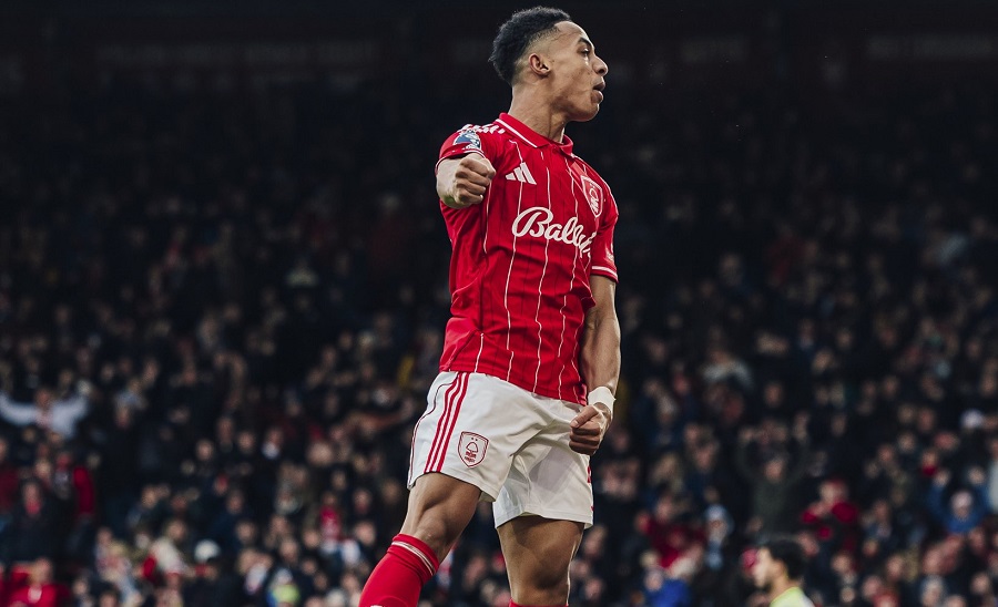 Νότιγχαμ Φόρεστ-Έβερτον  