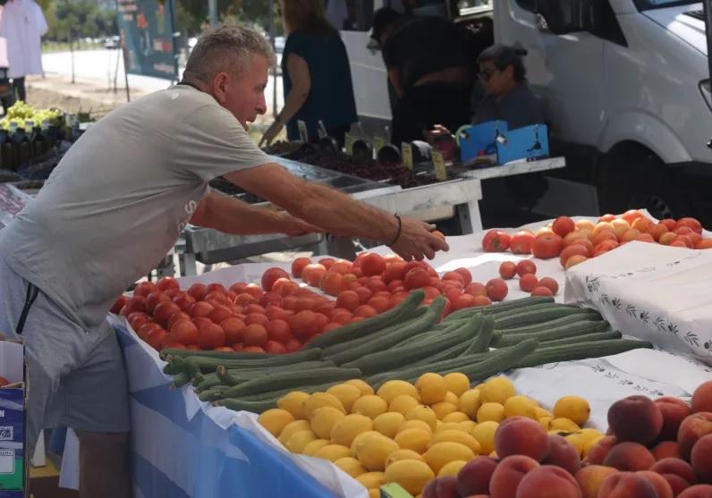 Πανελλαδική απεργία επ’ αόριστον στις λαϊκές αγορές, από 7 Ιανουαρίου 2026