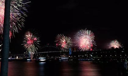 Η Αυστραλία υποδέχθηκε το 2026 – Εντυπωσιακά πυροτεχνήματα στο Σίδνεϊ