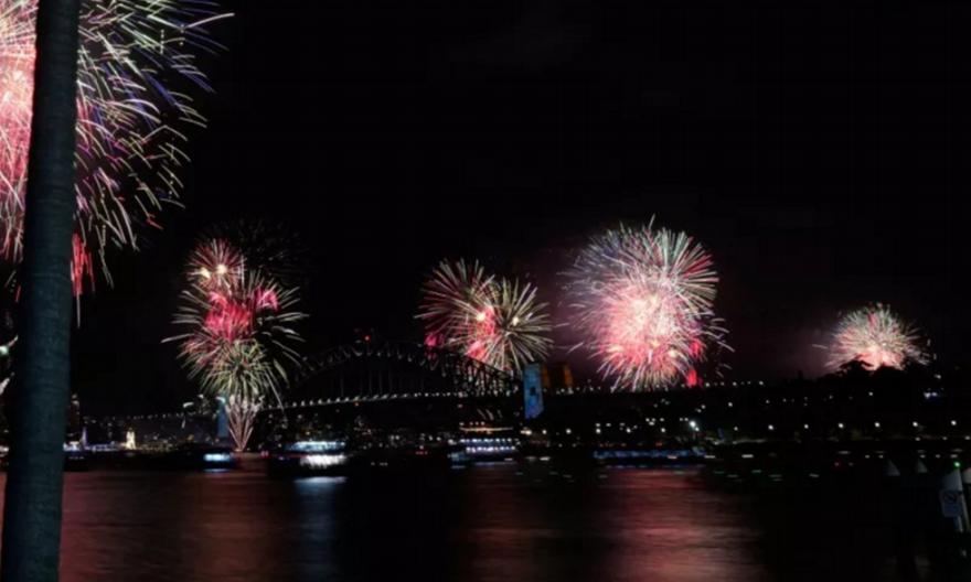 Η Αυστραλία υποδέχθηκε το 2026 – Εντυπωσιακά πυροτεχνήματα στο Σίδνεϊ