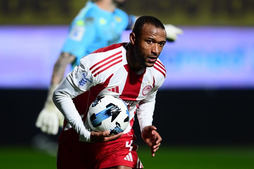 «Η Τζιρόνα εξετάζει την περίπτωση του Αγιούμπ Ελ Κααμπί»