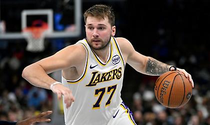 Λέικερς-Γκρίζλις