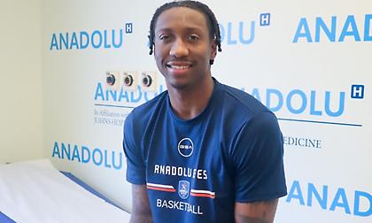 Ο λόγος που ο Σέιμπεν Λι δεν κάνει απόψε το ντεμπούτο του με την Εφές