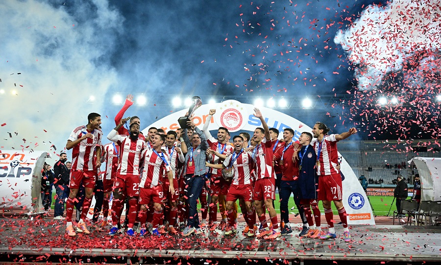 Ολυμπιακός-ΟΦΗ 3-0: Η απονομή τω ερυθρόλευκων