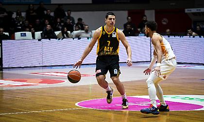 Ο «τελικός» για την τετράδα: Προμηθέας-ΑΕΚ (4η περίοδος)