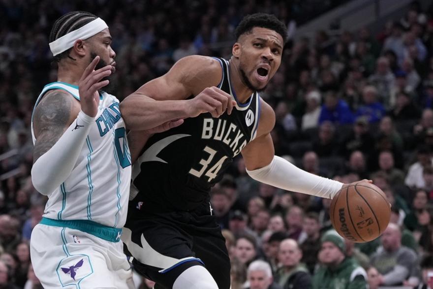 Αντετοκούνμπο σε clutch mode: Οι στιγμές που υπέγραψαν το θρίλερ με τους Χόρνετς