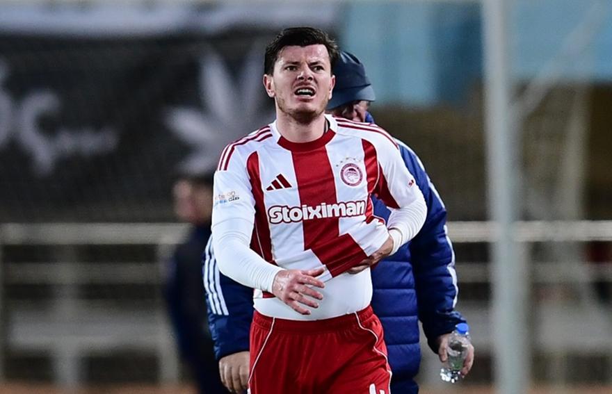 Ολυμπιακός: Προβληματισμός στην άμυνα, μετά τον τραυματισμό Μπιανκόν