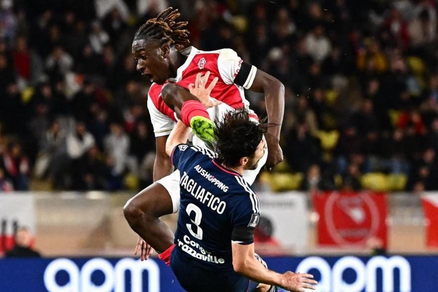 Αυτό πόνεσε πολύ: Το εγκληματικό μαρκάρισμα του Κουλιμπαλί με τις τάπες στον λαιμό του Ταλιαφίκο