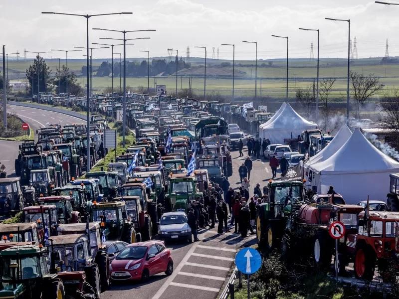 Το μεσημέρι η πανελλαδική σύσκεψη των αγροτών στα Μάλγαρα - «Στο τραπέζι» περαιτέρω κλιμάκωση των κινητοποιήσεων