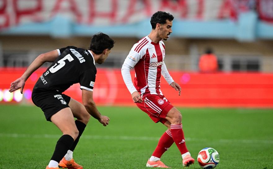 Νικολακόπουλος: «Ο Ολυμπιακός δεν μπορεί να πάει με τις ίδιες στροφές στα 4 κρίσιμα παιχνίδια του μέσα σε 11 μέρες»