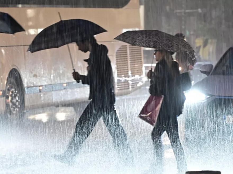 Έκτακτο δελτίο επιδείνωσης καιρού: Καταιγίδες από αύριο έως το πρωί της Πέμπτης - Πού θα χτυπήσουν τα φαινόμενα