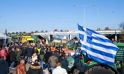 «Δεν πιεζόμαστε, περιμένουμε την εξειδίκευση και αποφασίζουμε» απαντούν οι αγρότες της Νίκαιας στον Μαρινάκη