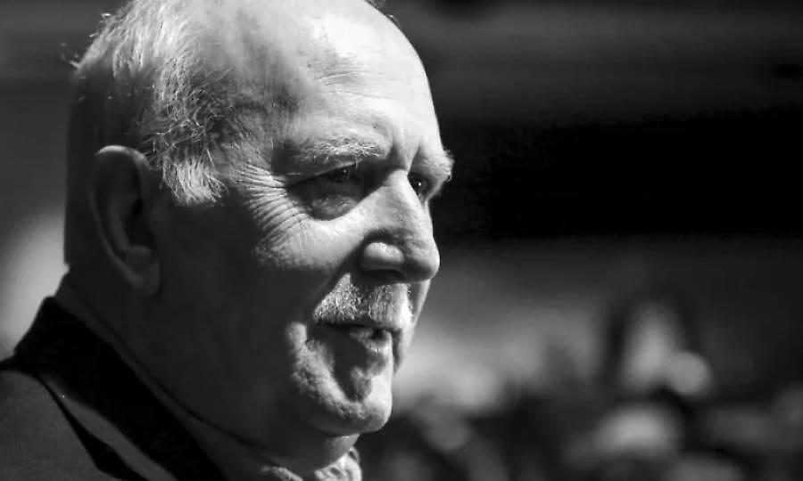 «Δάσκαλος και πατριάρχης της ενημέρωσης»: Οικονόμου και Παυλόπουλος αποχαιρετούν τον Γιώργο Παπαδάκη