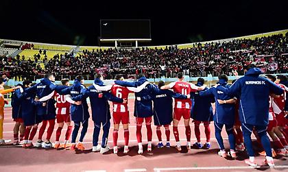 Αντιδράσεις, κούπα και αποθέωση: Η παρακάμερα από την κατάκτηση του Betsson Super Cup από τον Ολυμπιακό