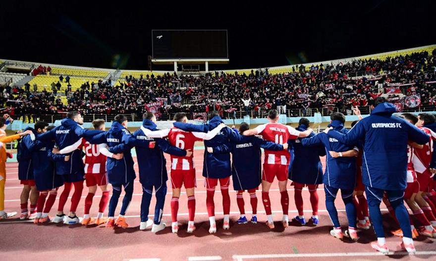 Αντιδράσεις, κούπα και αποθέωση: Η παρακάμερα από την κατάκτηση του Betsson Super Cup από τον Ολυμπιακό