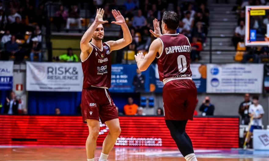 Χαμός στην Τραπάνι: Ταξίδεψε με μόλις 5 παίκτες και υπηρεσιακό προπονητή στη Βουλγαρία για τα play-in του BCL