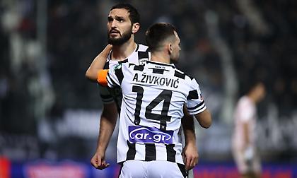 Γκολ-φωτοβολίδα του Μπάκου «πάγωσε» την Τούμπα, άμεση απάντηση του ΠΑΟΚ για το 1-1!