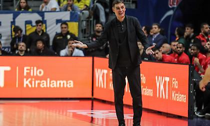 Μπαρτζώκας: «Το ρόστερ μας δεν ήταν τόσο βαθύ για ένα τέτοιο παιχνίδι»