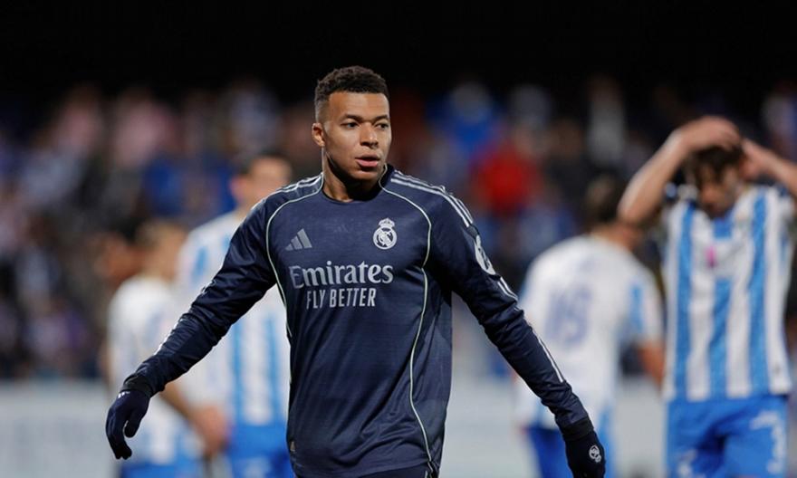 Τεράστιο πλήγμα για Ρεάλ: Δεν ταξίδεψε στη Σαουδική Αραβία και χάνει το Σούπερ Καπ ο Εμπαπέ!