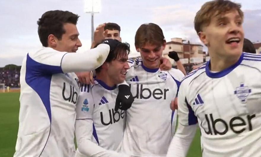 Πέρασε από την Πίζα με σούπερ ντοπιέτα από Δουβίκα η Κόμο και συνεχίζει με αέρα… Champions League!