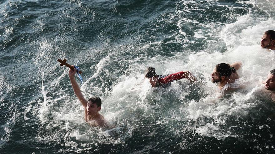 Τα ελληνικά έθιμα των Φώτων