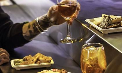 Bar 107: Η Στέγη Ιδρύματος Ωνάση έχει πια το δικό της μπαρ