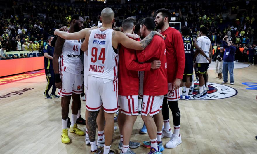 Ζέρβας: «Έχει ευκαιρία να χτίσει σερί όντας πλήρης ο Ολυμπιακός»