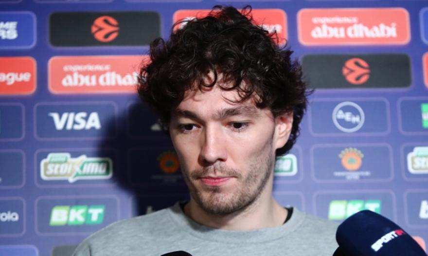 Όσμαν: «Ξέρουμε πώς νιώθουν οι οπαδοί - Όνειρό μας να σηκώσουμε το τρόπαιο στο σπίτι μας»