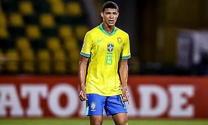 «Απέρριψε πρόταση 4 εκατ. ευρώ του Ολυμπιακού για τον Λουίς Εντουάρντο η Γκρέμιο»